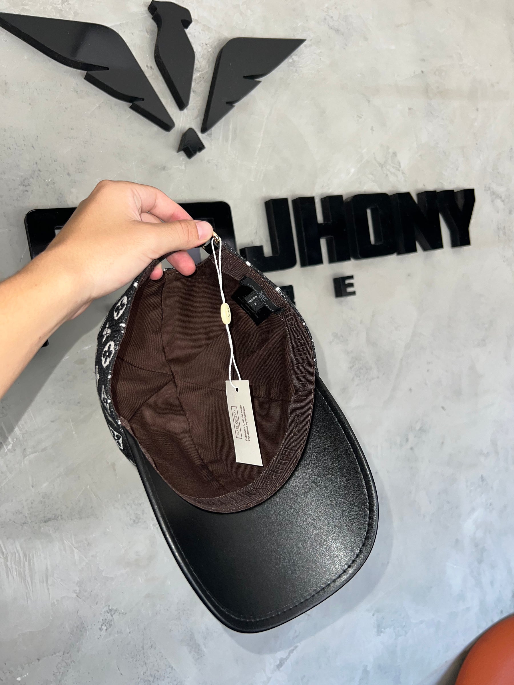 Boné Louis Vuitton Premium Preto