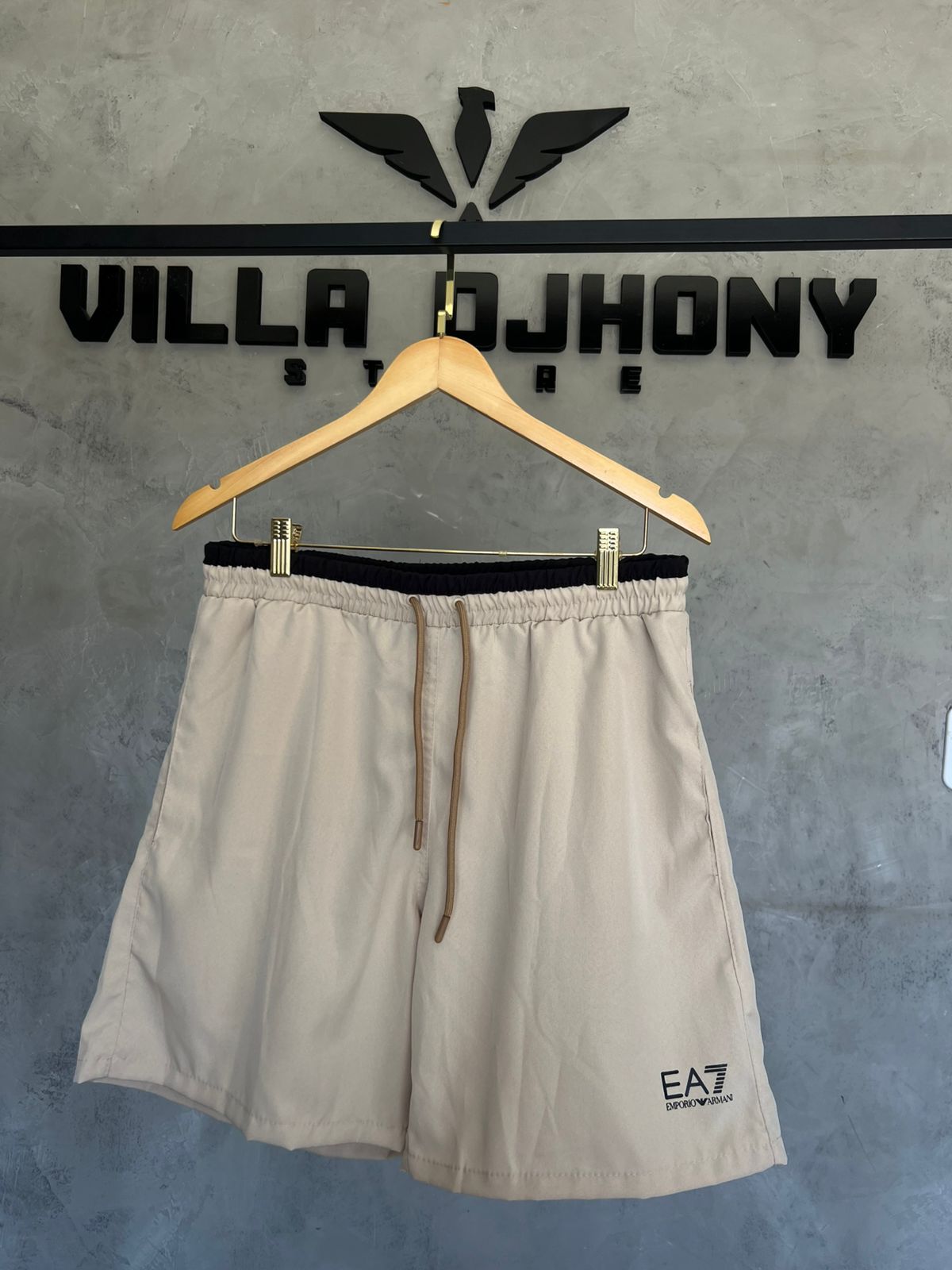 Bermuda EA7 Básica Beje