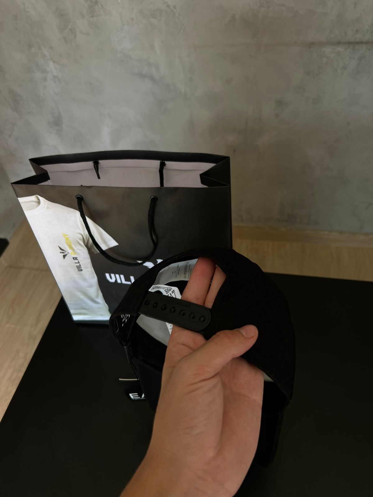 Boné EA7 premium Preto