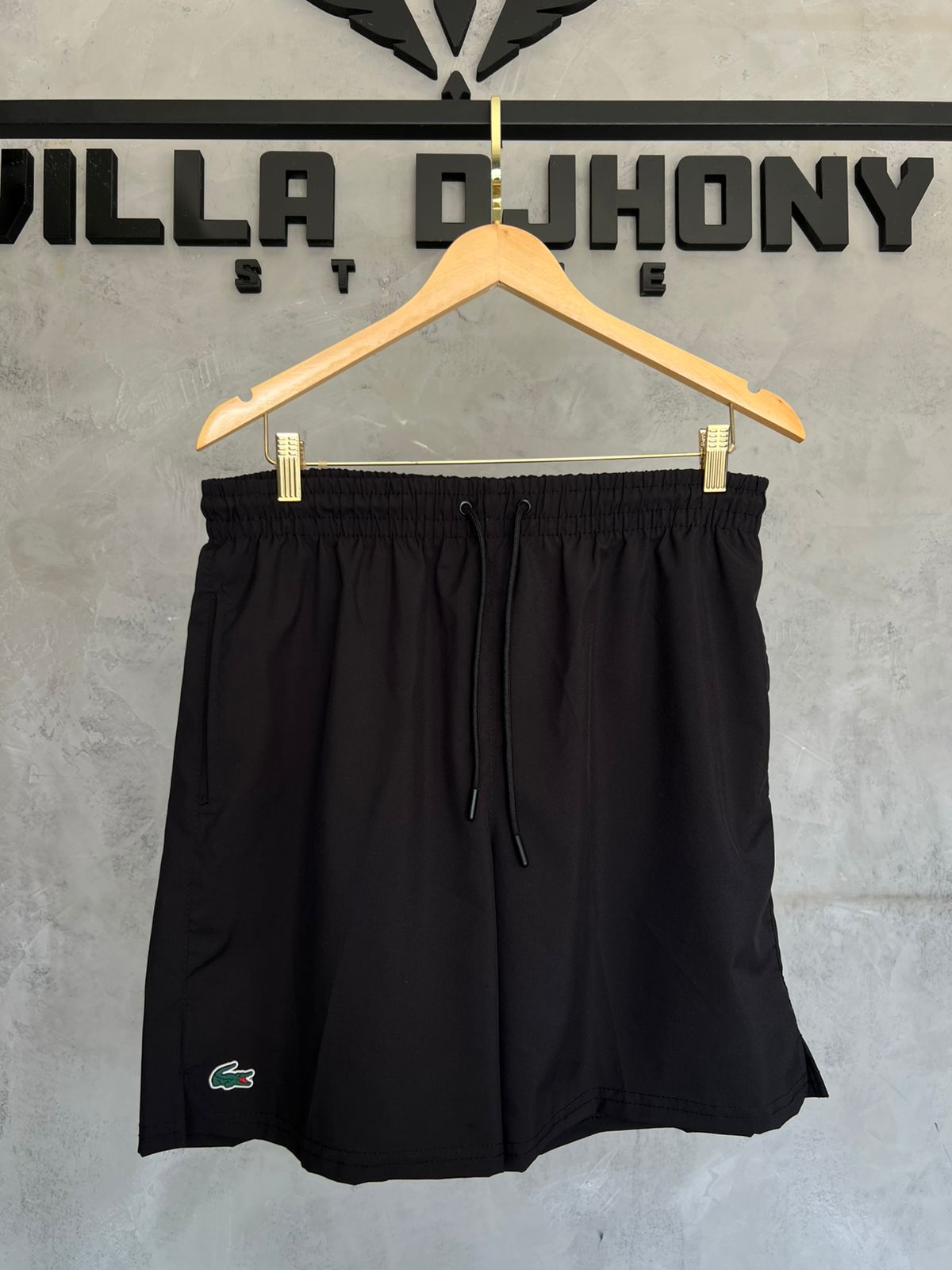 Bermuda Lacoste Preta