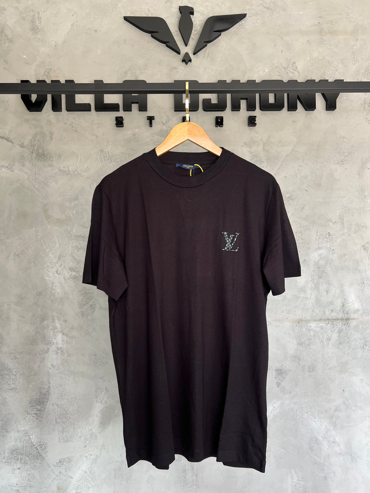 Camiseta Louis Vuitton Preta